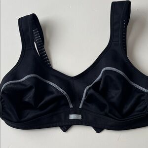 Wonder bra 36B Black Women's Intimate Bra